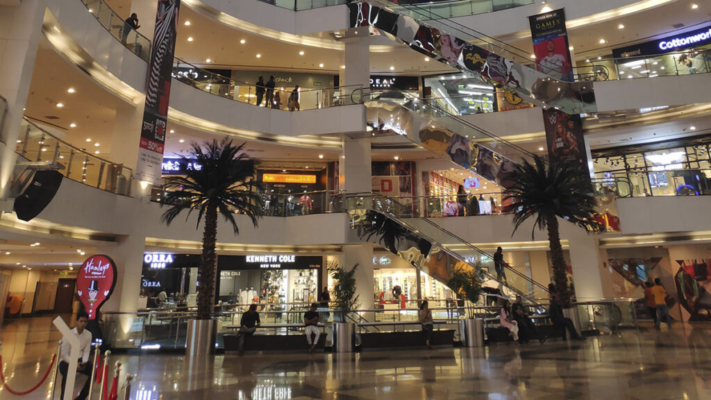 Infiniti Mall Malad