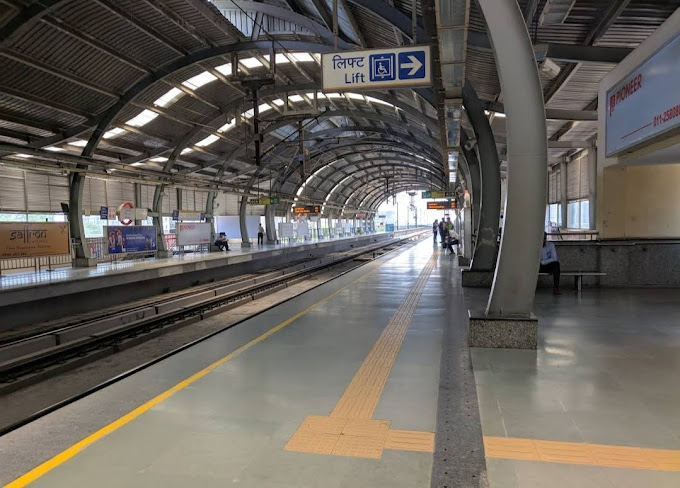 mg road metro station