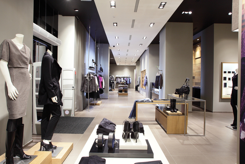 Vastu for Shop: Keep It Well-Lit.